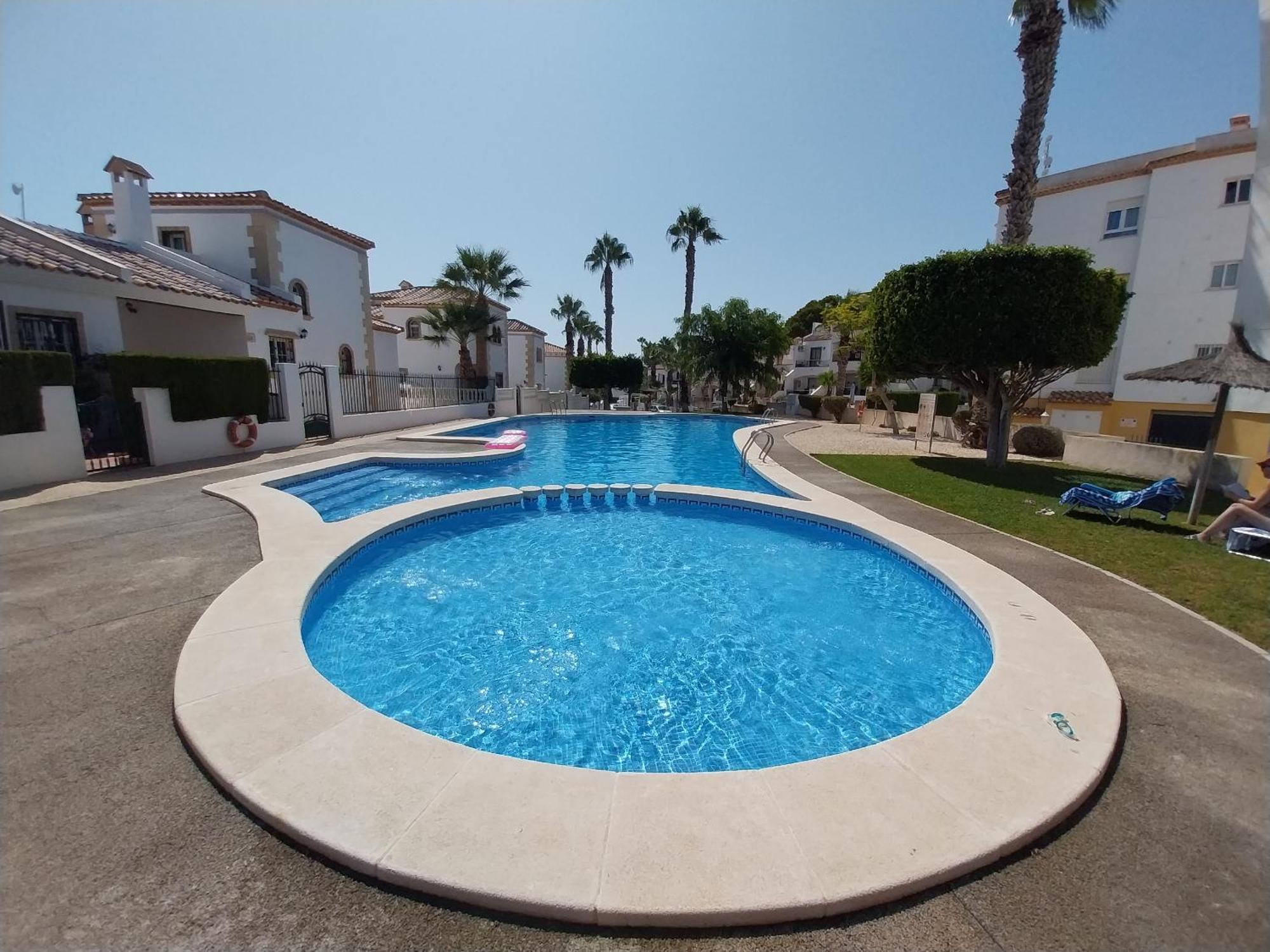 Charming Apartment In Front Of Villamartin Golf And Plaza Eksteriør billede