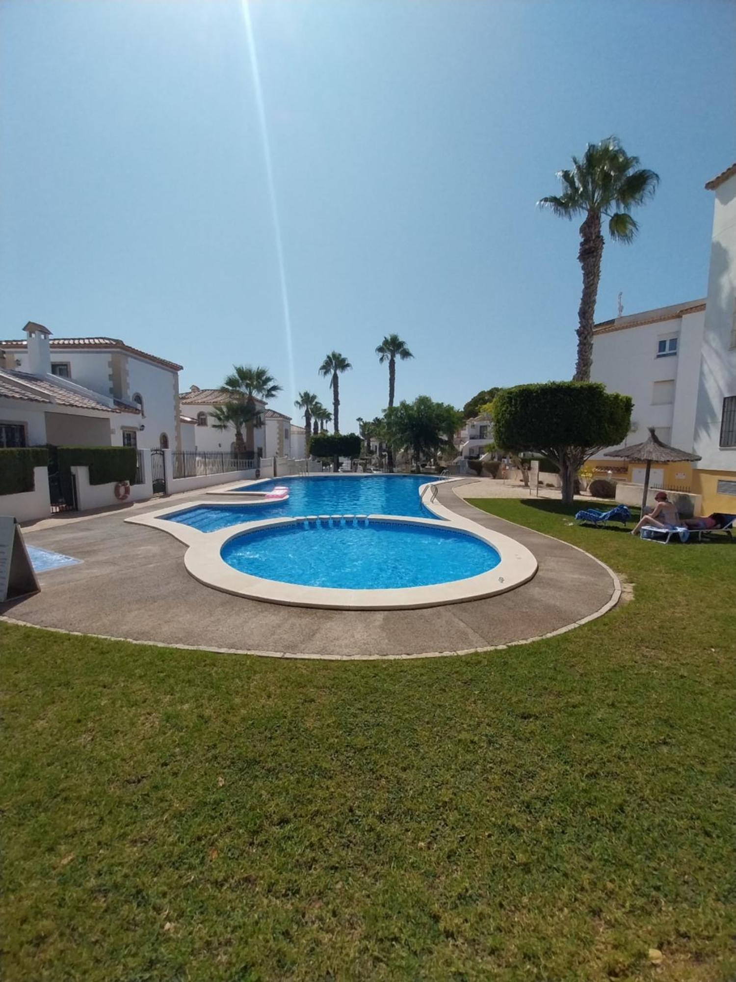 Charming Apartment In Front Of Villamartin Golf And Plaza Eksteriør billede